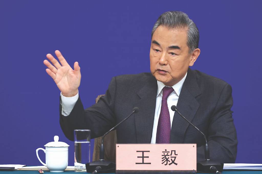 大陸外交部長王毅說，台灣總統選舉結束後，180多個國家和國際組織重申堅持一個中國原則，充分說明一個中國原則已經是國際社會的普遍共識。圖／中新社